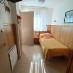 42a7066e-5be5-405a-b798-f06921e01049